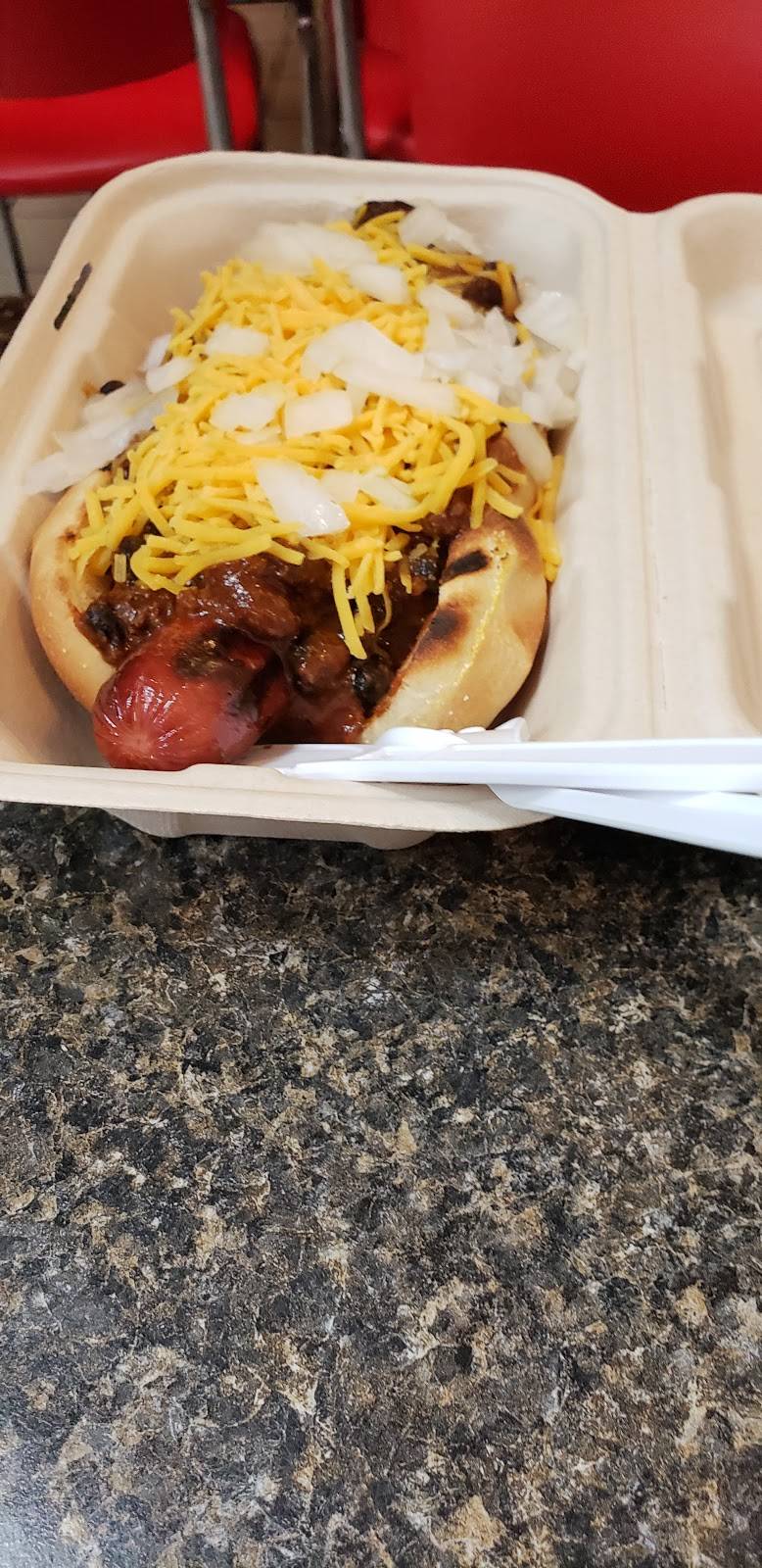 The Dog House Chico | restaurant | 1354 East Ave Ste U, Chico, CA 95926, USA | 5308942242 OR +1 530-894-2242