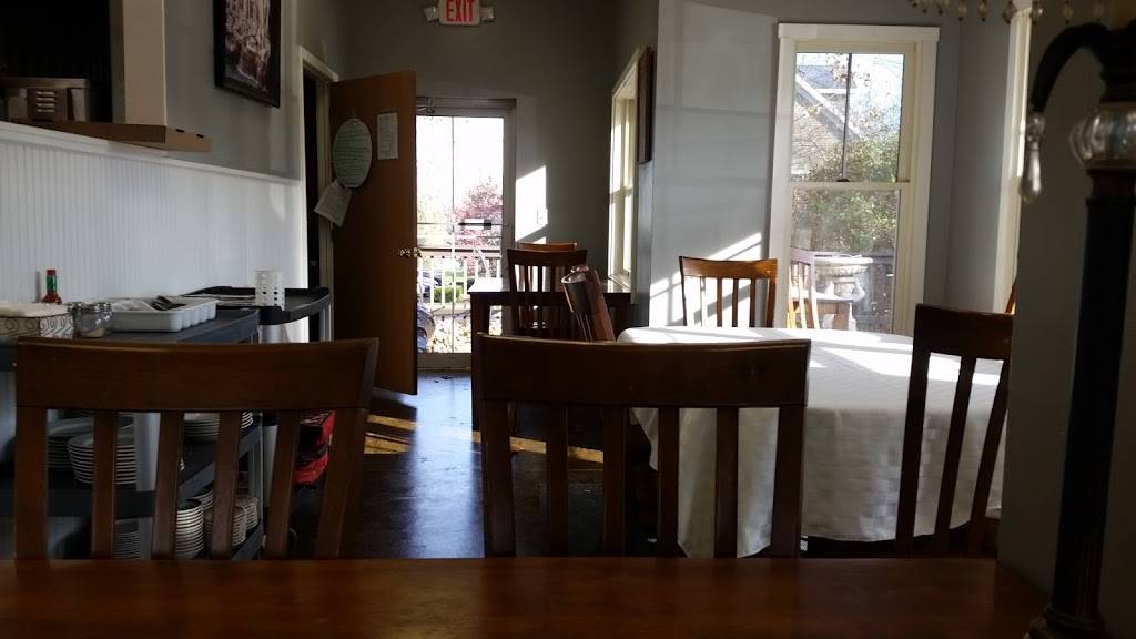 Joe and Mimis Pizzeria | restaurant | 943 River Rd, Granville, OH 43023, USA | 7405870046 OR +1 740-587-0046