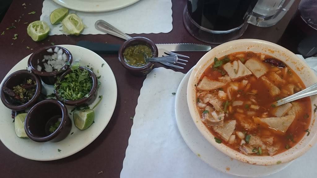 RESTAURANT LOS SAUCILLOS | restaurant | Av de los Insurgentes 17018, Los Saucillos, 22226 Tijuana, B.C., Mexico | 016646257620 OR +52 664 625 7620