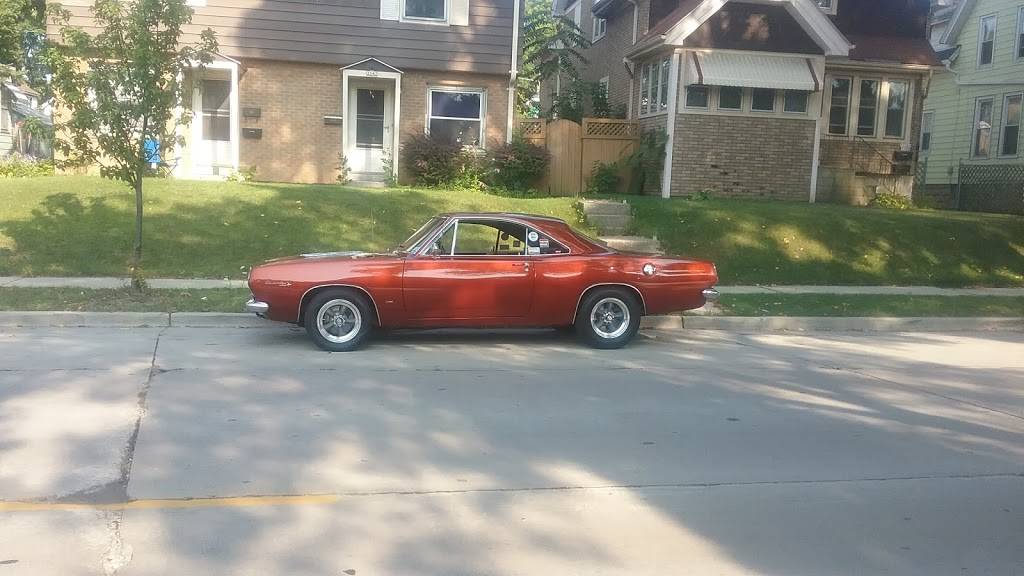 Swigs Pub & Grill | restaurant | 3143 S Clement Ave, Milwaukee, WI 53207, USA | 4144311229 OR +1 414-431-1229