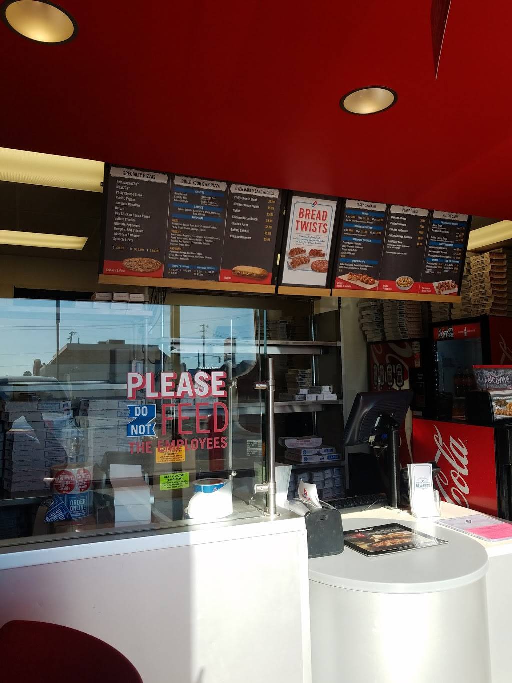 Dominos Pizza | meal delivery | 502 S Main St, Salem, IN 47167, USA | 8128836556 OR +1 812-883-6556