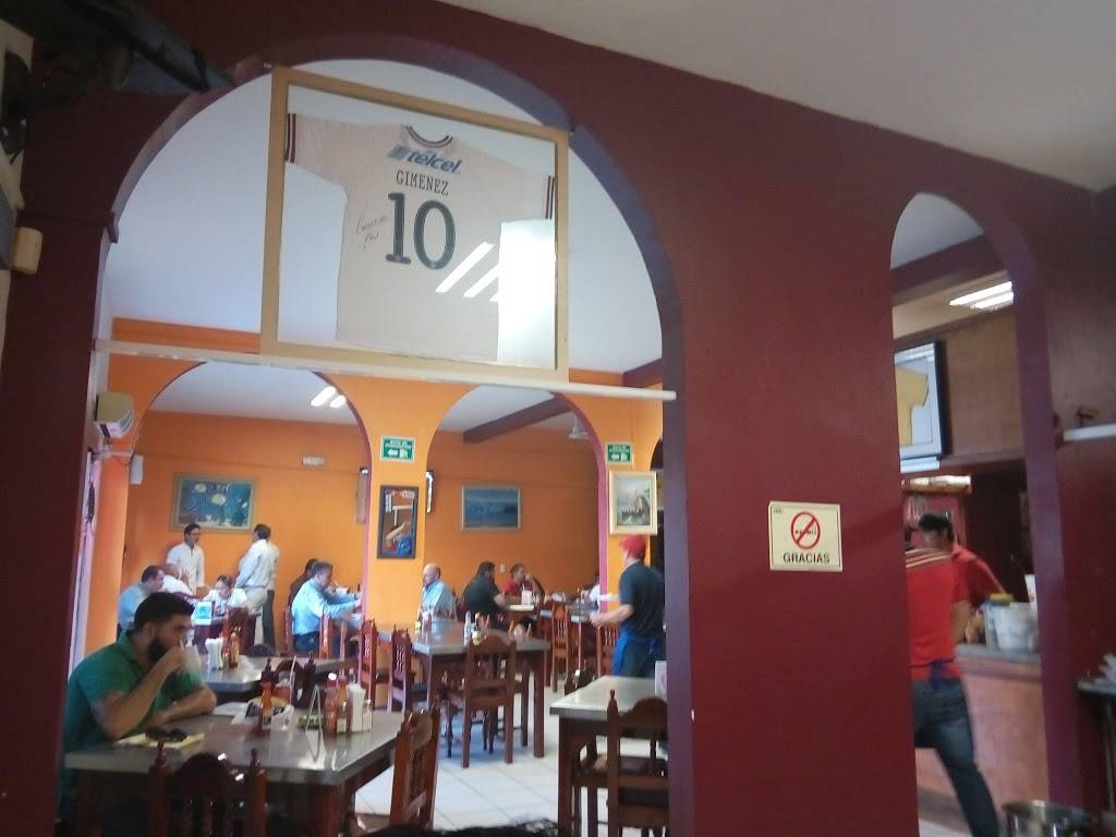 Las Labradas | restaurant | Local 19 y 20, Av de los Insurgentes 18137, Río Tijuana 3a. Etapa, Rio Tijuana 3ra Etapa, 22226 Tijuana, B.C., Mexico | 016646251736 OR +52 664 625 1736