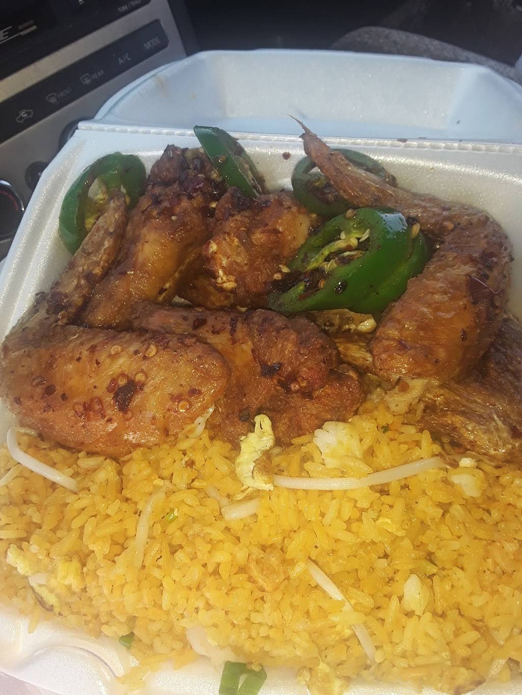 Tams | restaurant | 1714 E Broadway Rd, Phoenix, AZ 85040, USA | 6022687822 OR +1 602-268-7822