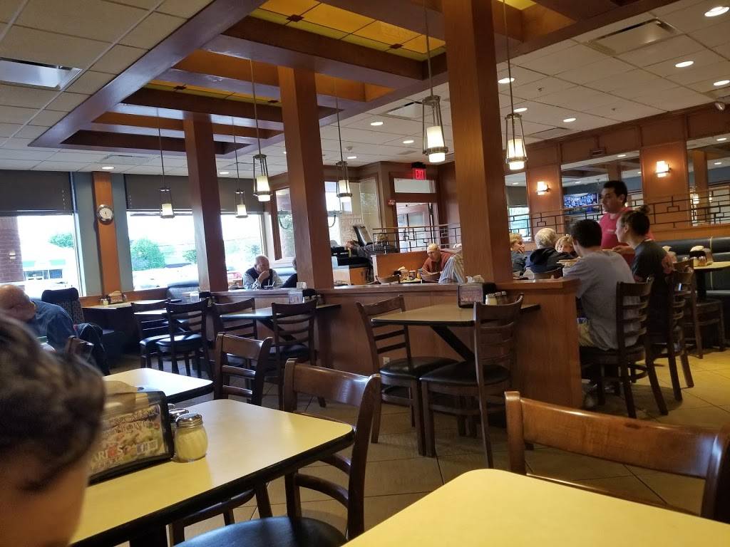 Marios Pizzeria | restaurant | 596 Old Country Rd, Westbury, NY 11590, USA | 5169973000 OR +1 516-997-3000