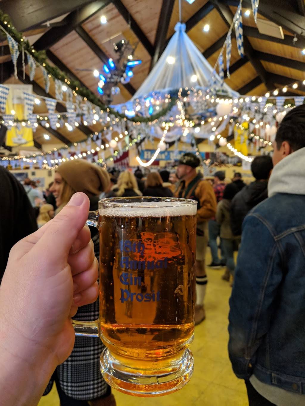 Big Bear Lake Oktoberfest | restaurant | 42900 Big Bear Blvd, Big Bear Lake, CA 92315, USA | 9095853000 OR +1 909-585-3000