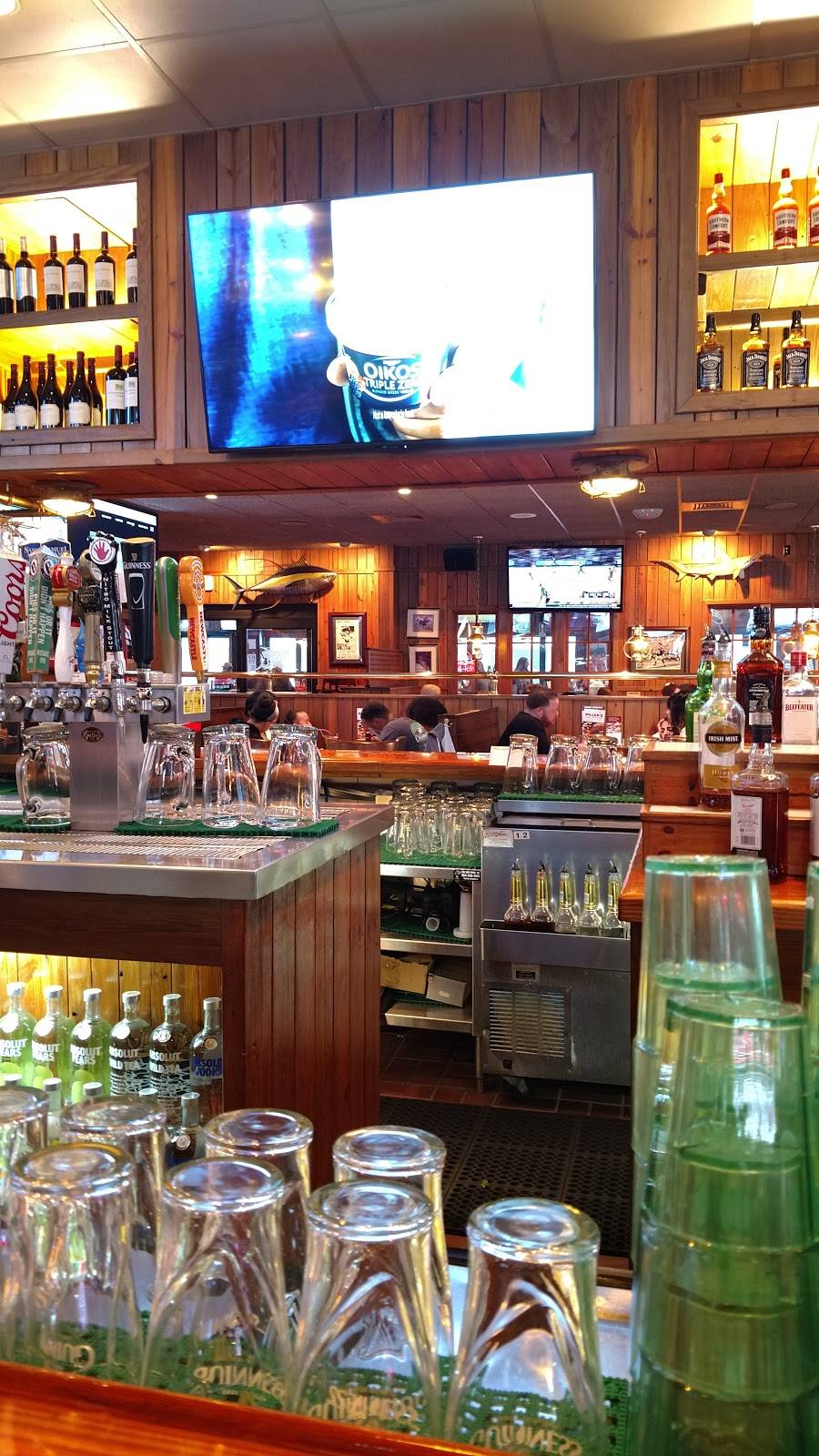 Millers Ale House - Philadelphia | restaurant | Millers Ale House, 9495 Roosevelt Blvd, Philadelphia, PA 19114, USA | 2154648349 OR +1 215-464-8349