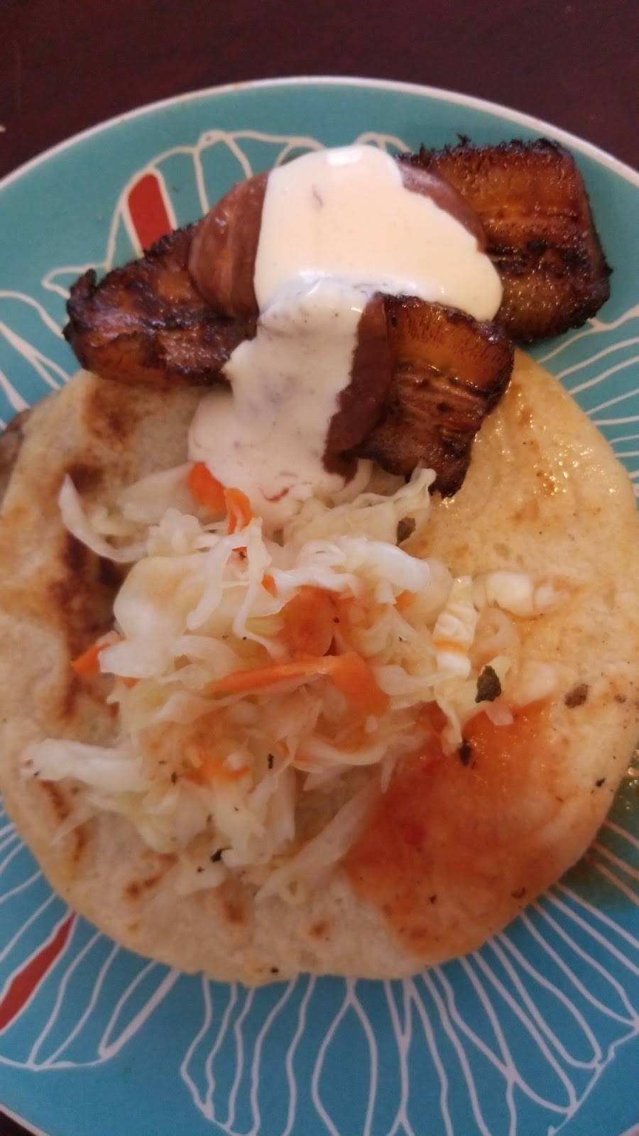 Pupuseria Brisas De Acajutla | restaurant | 5303 Atlantic Ave, Long Beach, CA 90805, USA | 5623387222 OR +1 562-338-7222