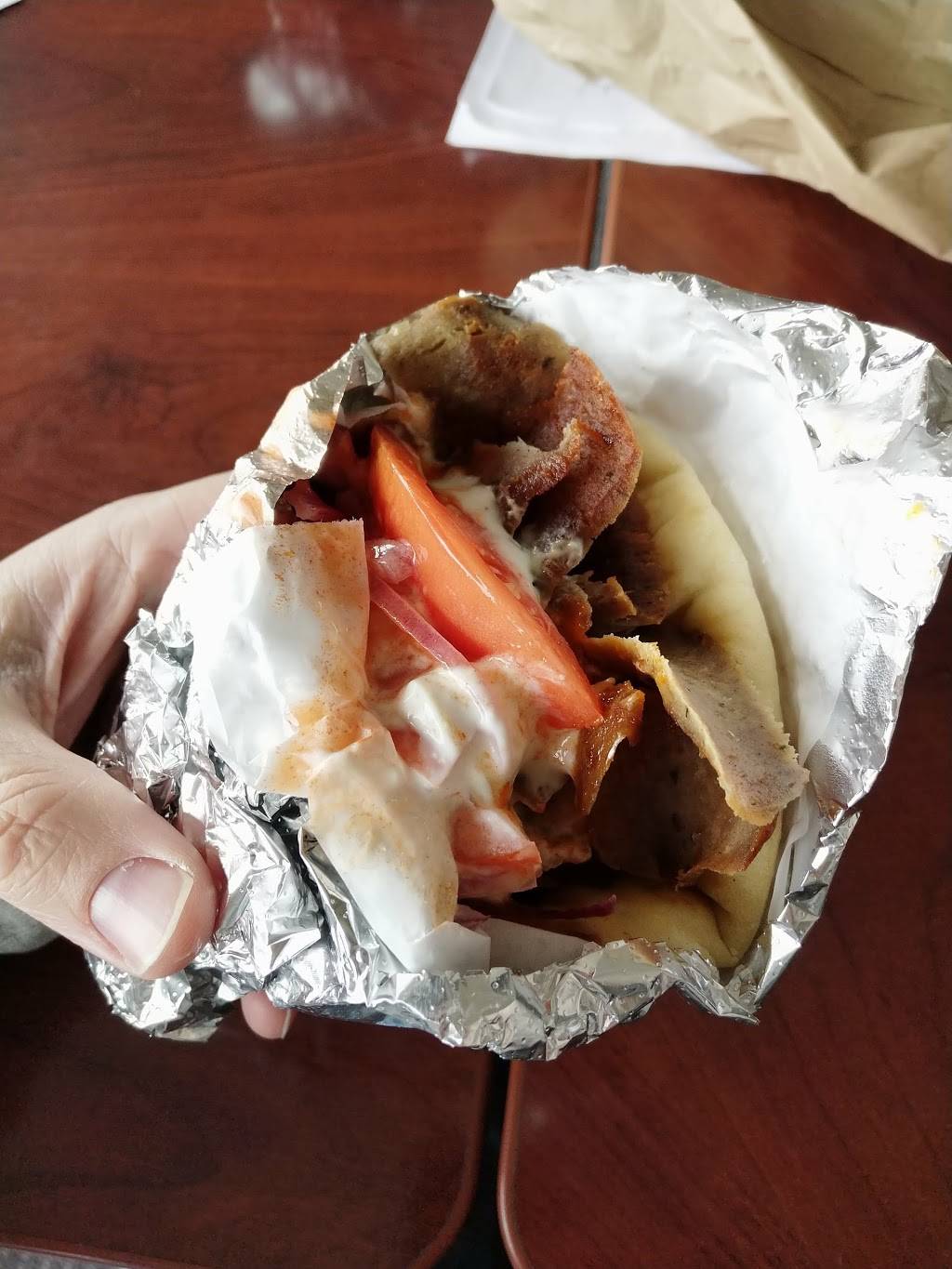 Deli Supreme | meal takeaway | 9728 Lyndale Ave S, Bloomington, MN 55420, USA | 9528815216 OR +1 952-881-5216