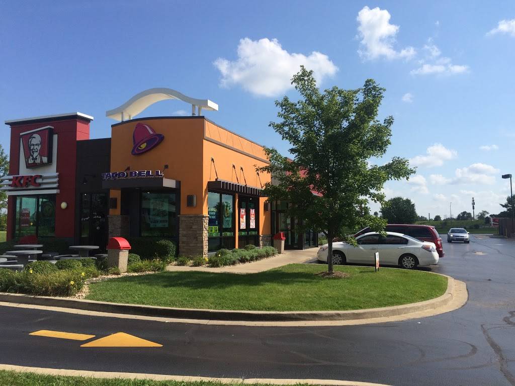 Taco Bell | meal takeaway | 2942 Riverstone Ct, Kankakee, IL 60901, USA | 8158029914 OR +1 815-802-9914