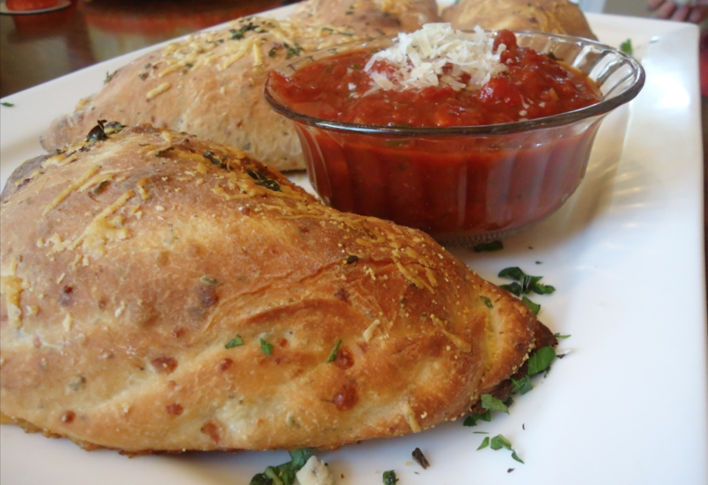 La Mamma Pizza | meal delivery | 190A Brighton Ave, Boston, MA 02134, USA | 6179256056 OR +1 617-925-6056