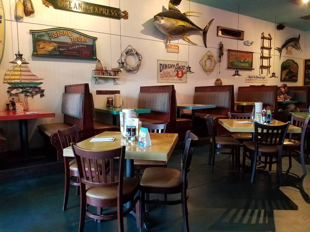 Big Billys Burger Joint | restaurant | 5070 International Blvd, North Charleston, SC 29418, USA | 8437474949 OR +1 843-747-4949