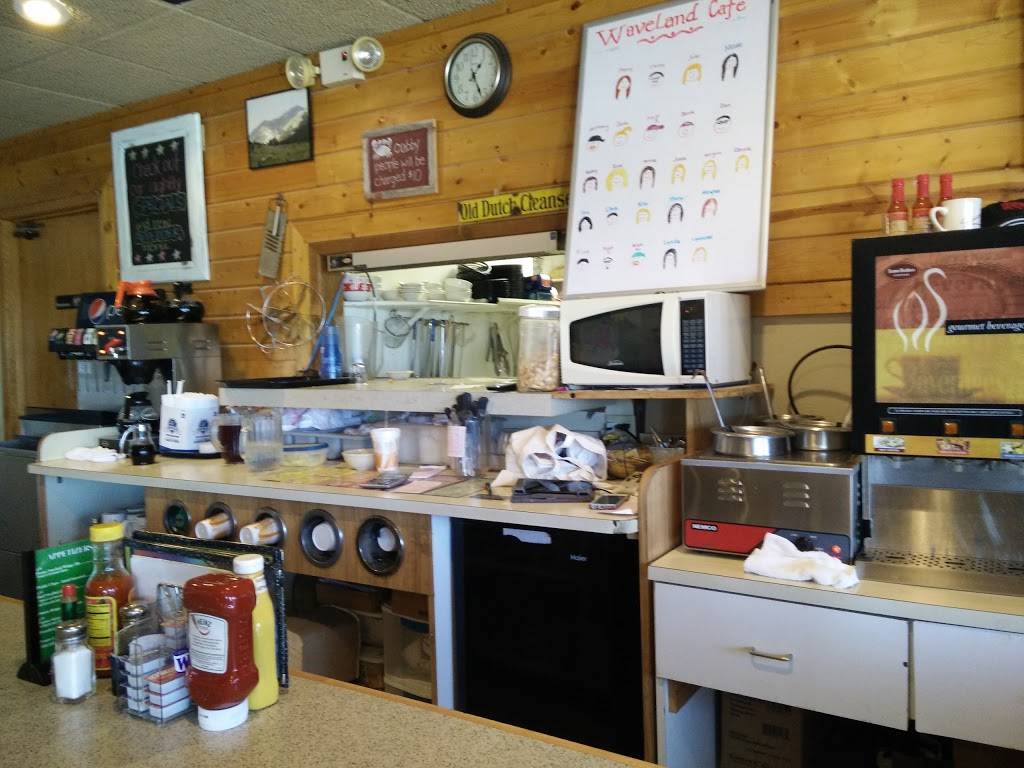 Waveland West | restaurant | 35653 Ute Ave, Booneville, IA 50038, USA | 5159871038 OR +1 515-987-1038