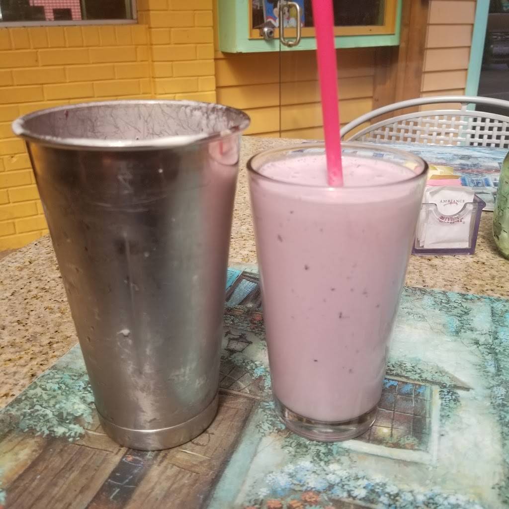 Sunis Pizza & Burgers | restaurant | 17751 15th Ave NE, Shoreline, WA 98155, USA | 2063628350 OR +1 206-362-8350