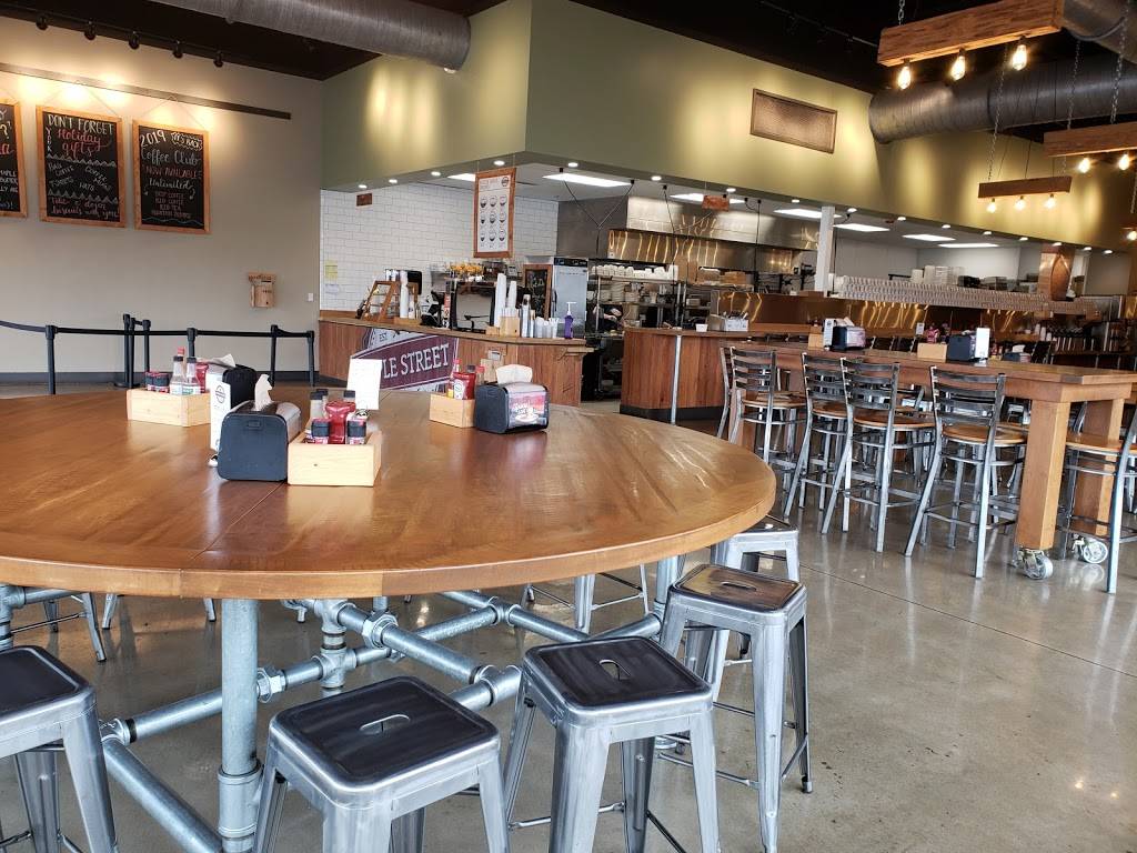 Maple Street Biscuit Company- Gunbarrel | restaurant | 2114 Gunbarrel Rd, Chattanooga, TN 37421, USA | 4237139368 OR +1 423-713-9368