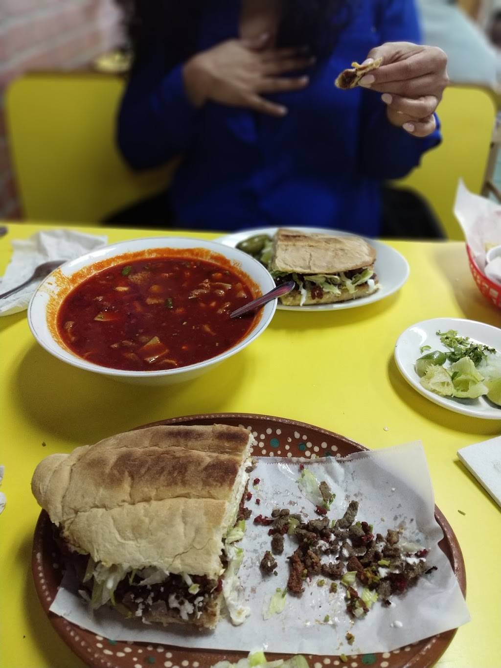 Fridas Tacolandia | restaurant | 1150 W Kiest Blvd ste 400a, Dallas, TX 75224, USA | 4694583656 OR +1 469-458-3656