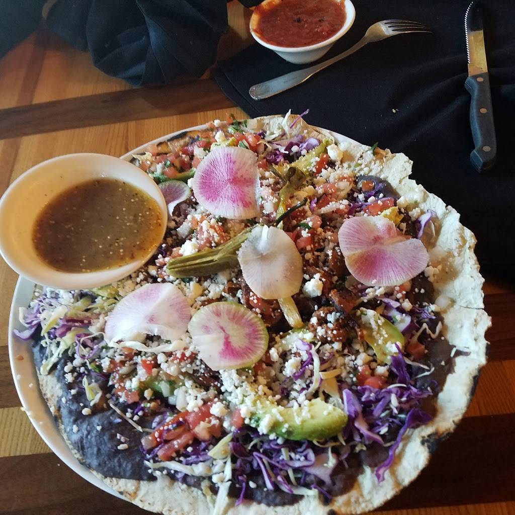 Agave | Mexican Restaurant & Tequila Bar | restaurant | 1063 Vine St, Healdsburg, CA 95448, USA | 7074332411 OR +1 707-433-2411