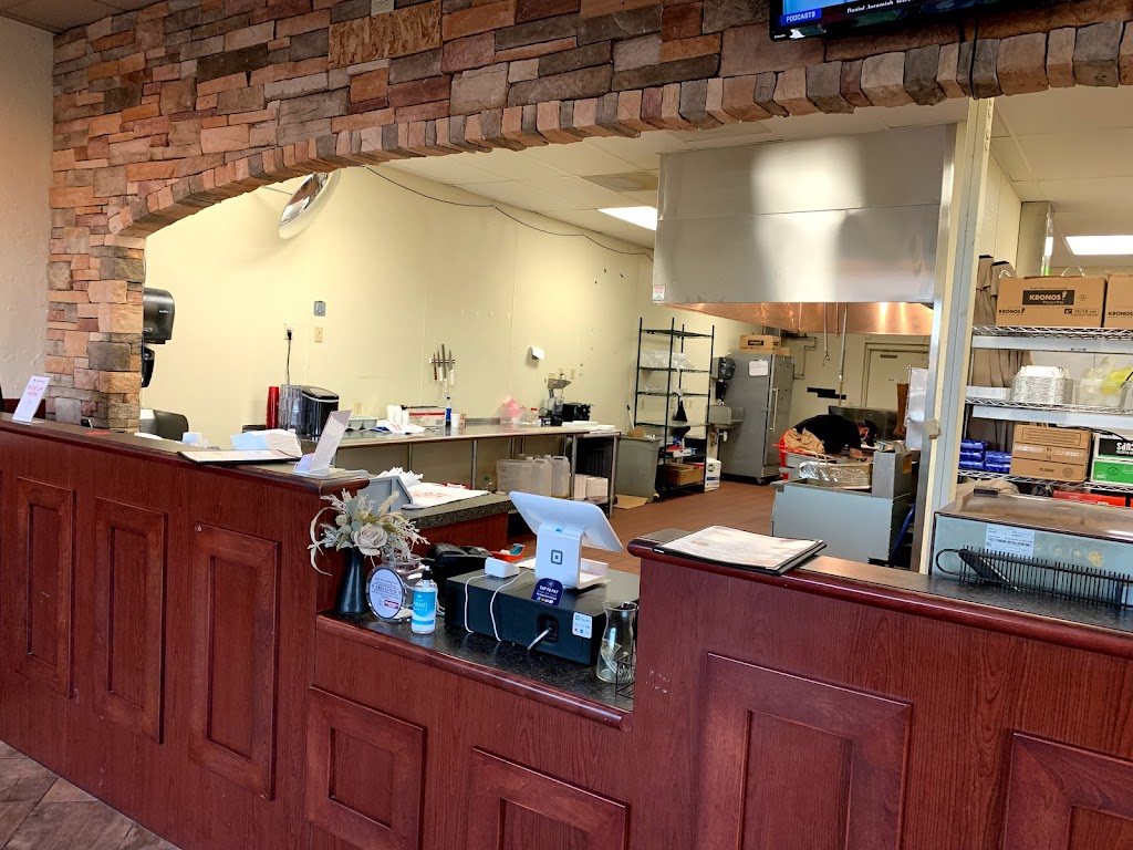 Bosphorus Gyros & Kebabs | restaurant | 551 Belle Ave, Mankato, MN 56001, USA | 5077797022 OR +1 507-779-7022