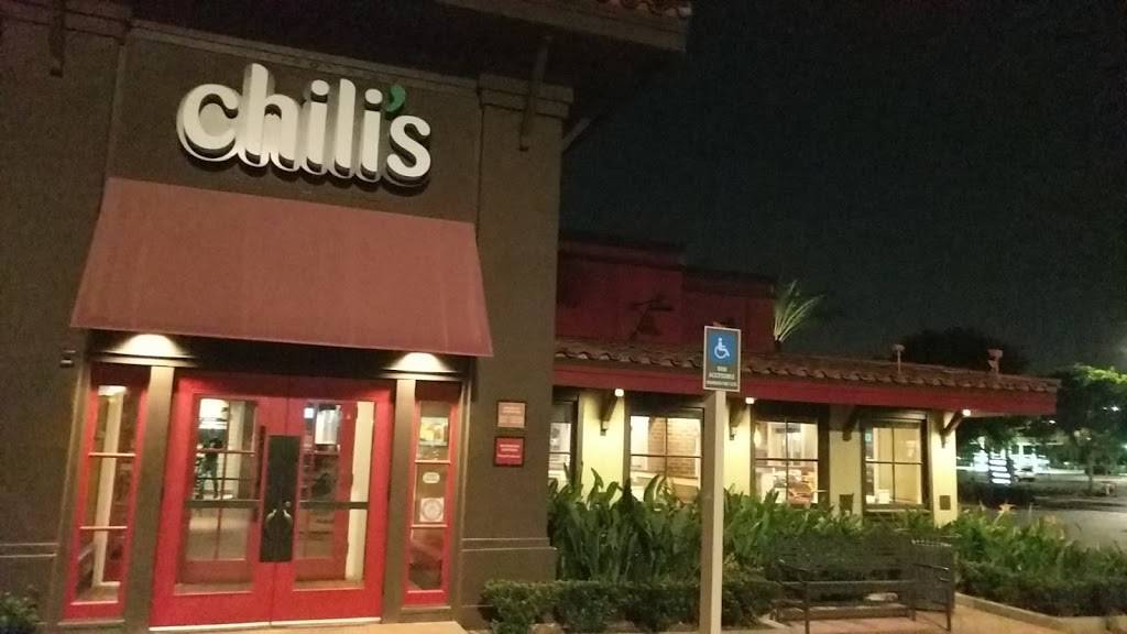 Chilis Grill & Bar | meal takeaway | 3745 Alton Pkwy, Irvine, CA 92606, USA | 9492508636 OR +1 949-250-8636