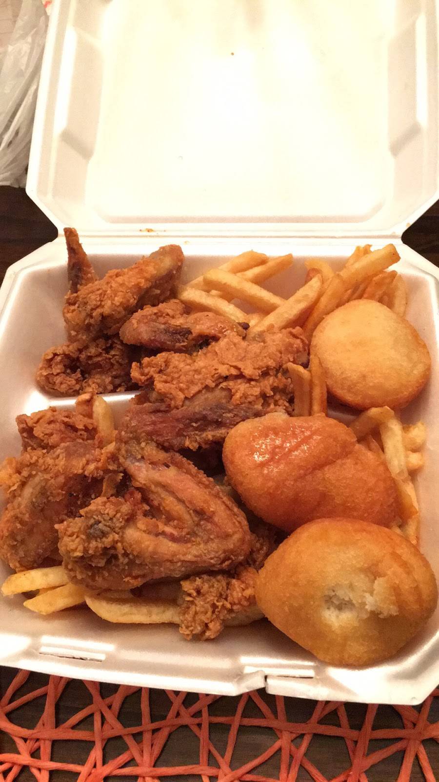 Bobos Chicken | meal takeaway | 1429 NE 23rd St, Oklahoma City, OK 73111, USA | 4054745776 OR +1 405-474-5776