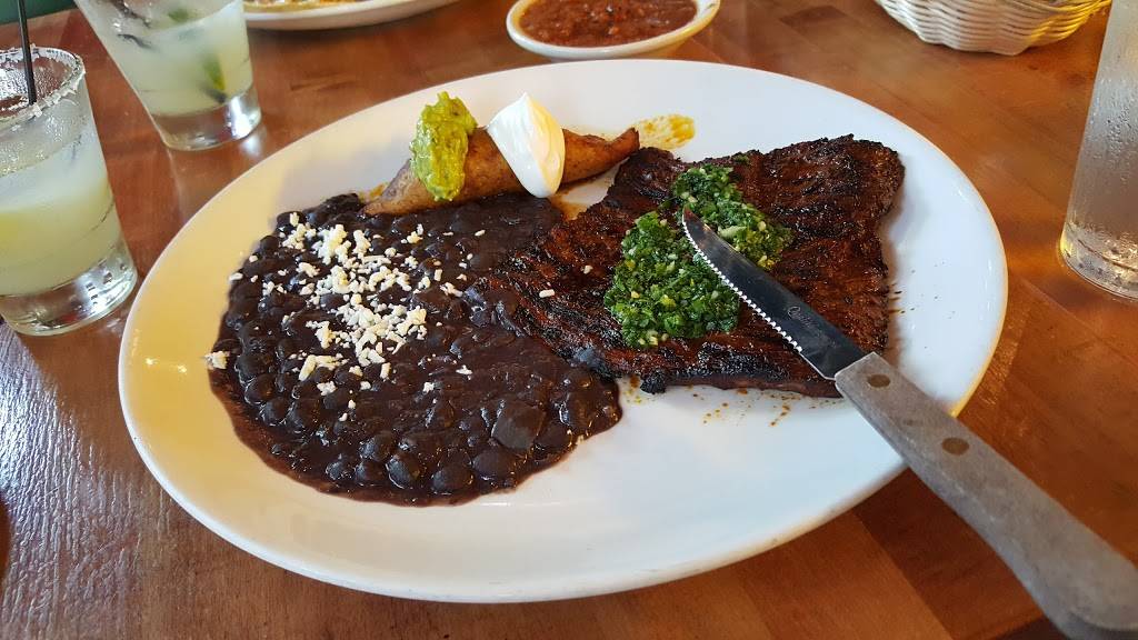 That Little Mexican Cafe II | restaurant | 1055 W Bryn Mawr Ave, Chicago, IL 60660, USA | 7737691004 OR +1 773-769-1004