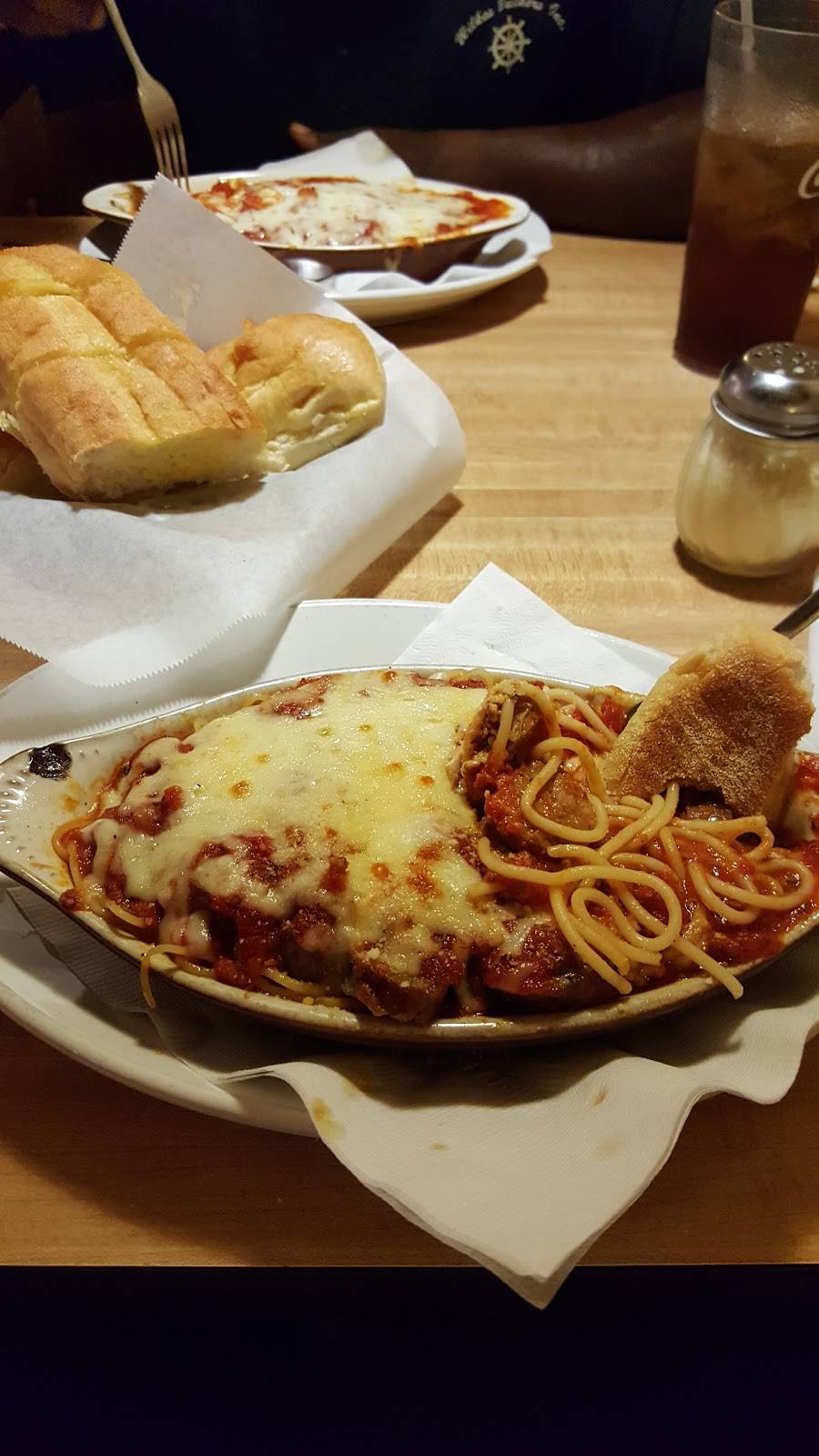 Georgios II Famous Pizza | restaurant | 344 Pinewood Rd, Sumter, SC 29150, USA | 8037757325 OR +1 803-775-7325