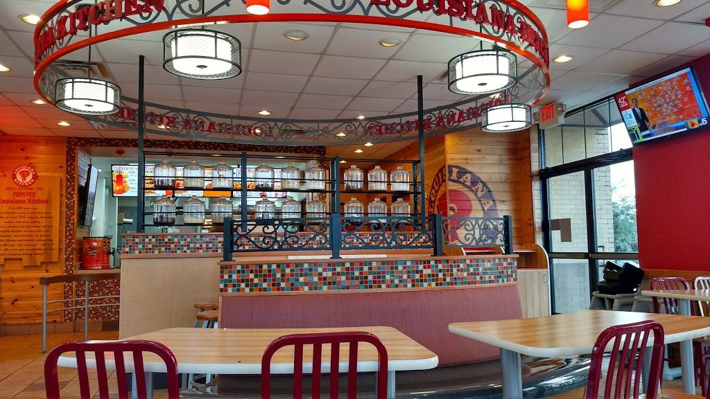 Popeyes Louisiana Kitchen | restaurant | 290 E Round Grove Rd, Lewisville, TX 75067, USA | 9723152322 OR +1 972-315-2322