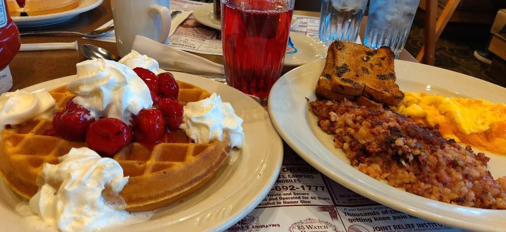 Huck Finn Restaurant | restaurant | 10501 S Cicero Ave, Oak Lawn, IL 60453, USA | 7084991112 OR +1 708-499-1112