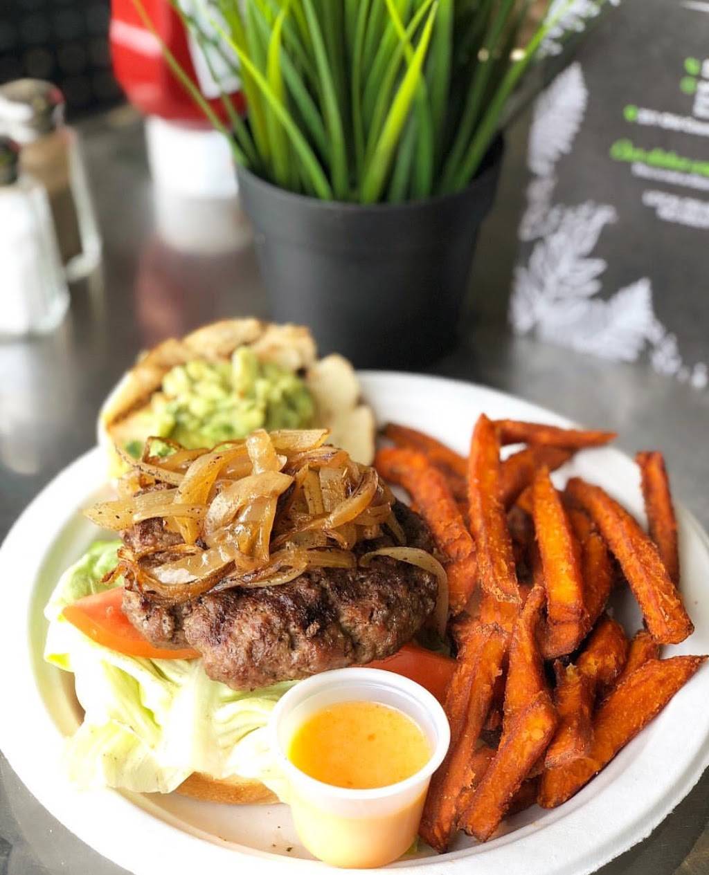 Healthy Boy Grill | restaurant | 351 Old Country Rd, Carle Place, NY 11514, USA | 5163333573 OR +1 516-333-3573