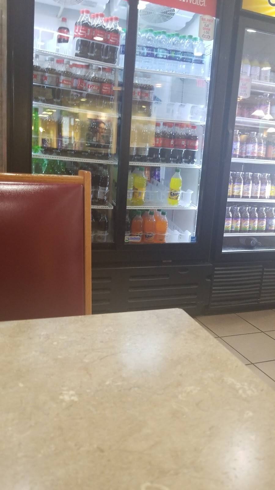 Rays #1 Pizza | restaurant | 286 Lehigh Valley Mall, Whitehall, PA 18052, USA | 6102311515 OR +1 610-231-1515