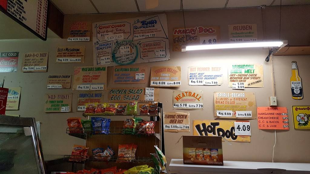 Hungry Hanks Deli | restaurant | 866 3rd Ave, Chula Vista, CA 91911, USA | 6194264499 OR +1 619-426-4499