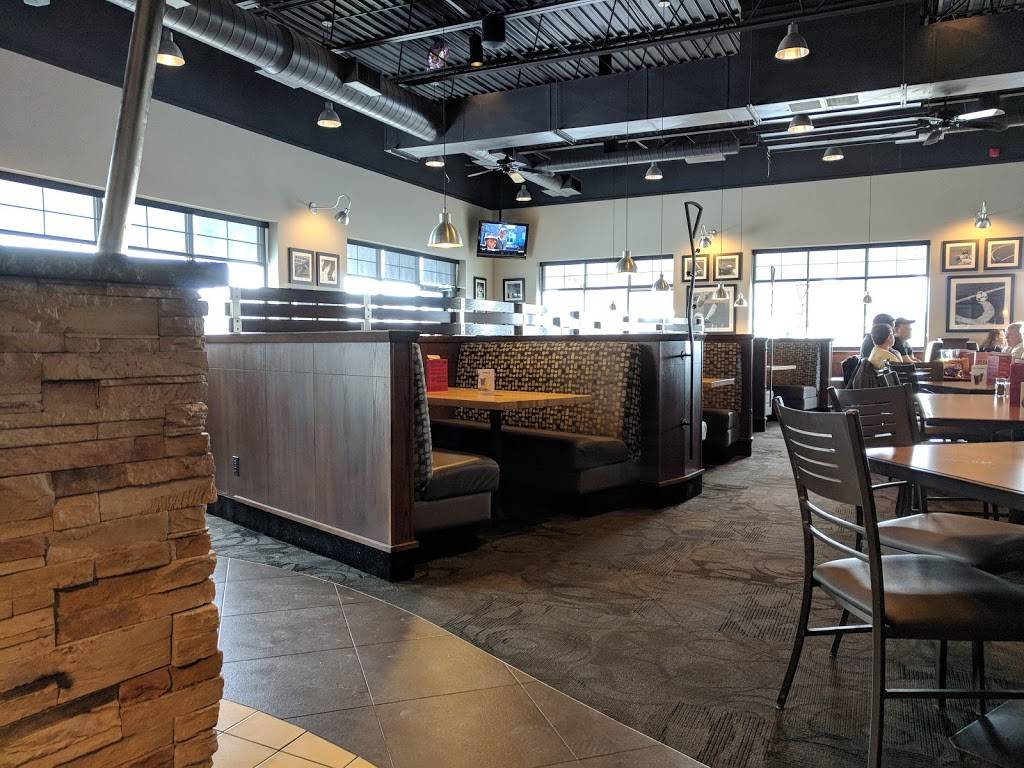 Boston Pizza | restaurant | 771 Erie St Unit A, Stratford, ON N4Z 1A1, Canada | 5192710074 OR +1 519-271-0074