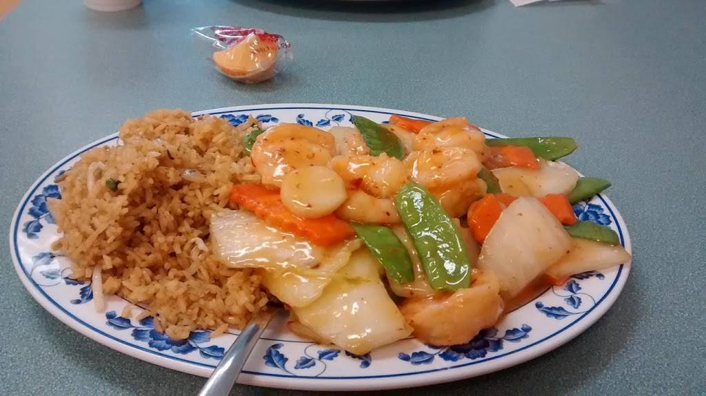 China Town Kitchen | restaurant | 1036 E Commerce Blvd, Slinger, WI 53086, USA | 2626441888 OR +1 262-644-1888