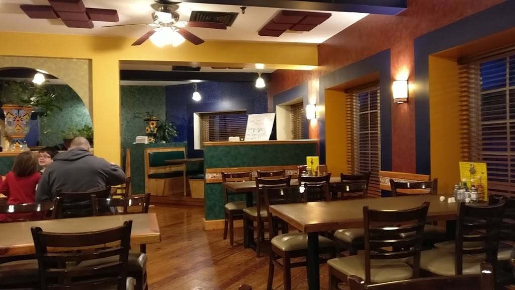 Toro Loco | restaurant | 1601 N Cunningham Ave, Urbana, IL 61802, USA | 2173447855 OR +1 217-344-7855