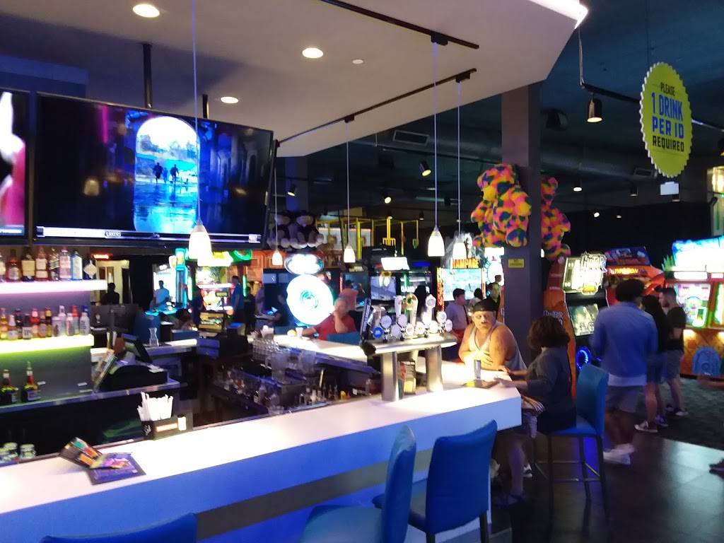 Dave & Busters | restaurant | 7620 Katy Fwy #100, Houston, TX 77024, USA | 7132630303 OR +1 713-263-0303