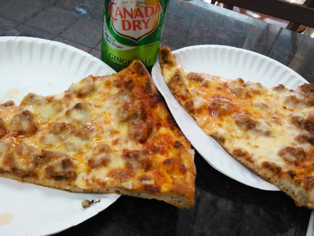 Gigios Pizzeria | restaurant | 4643 N Broadway, Chicago, IL 60640, USA | 7732712273 OR +1 773-271-2273