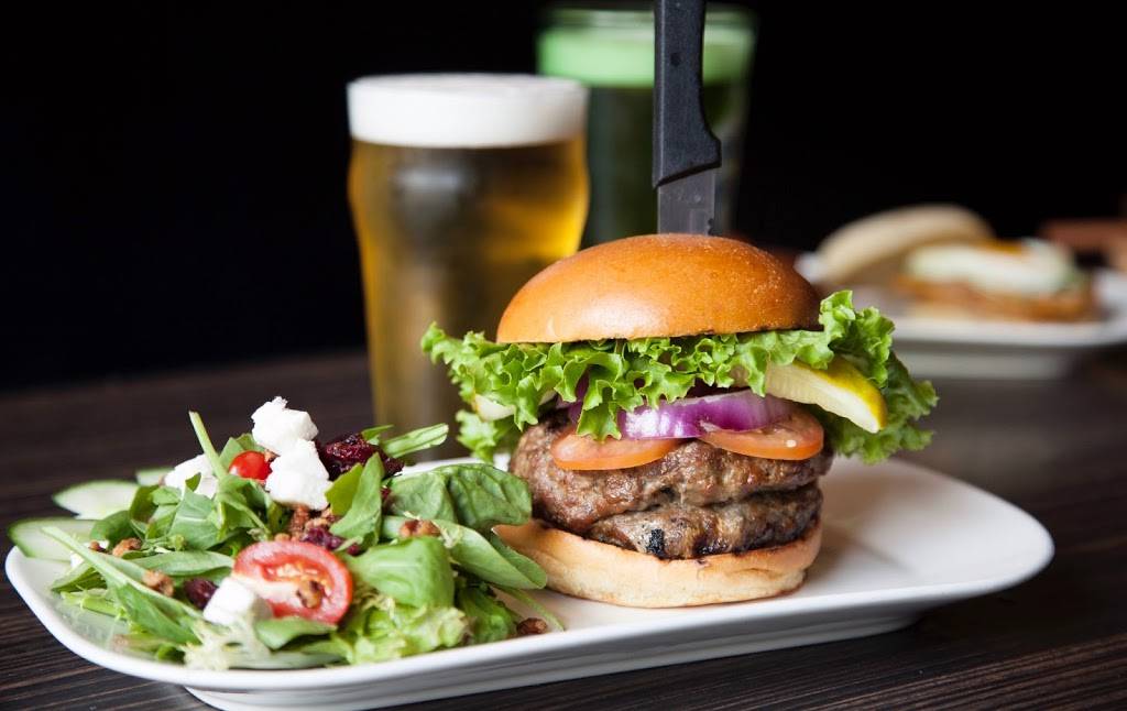 Bar Wellington | restaurant | 520 Wellington St W, Toronto, ON M5V 1E3, Canada | 4163418880 OR +1 416-341-8880