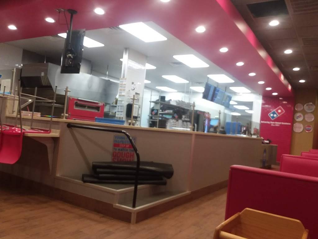 Dominos Pizza | meal delivery | 1009 W Wisconsin St, Sparta, WI 54656, USA | 6082693333 OR +1 608-269-3333