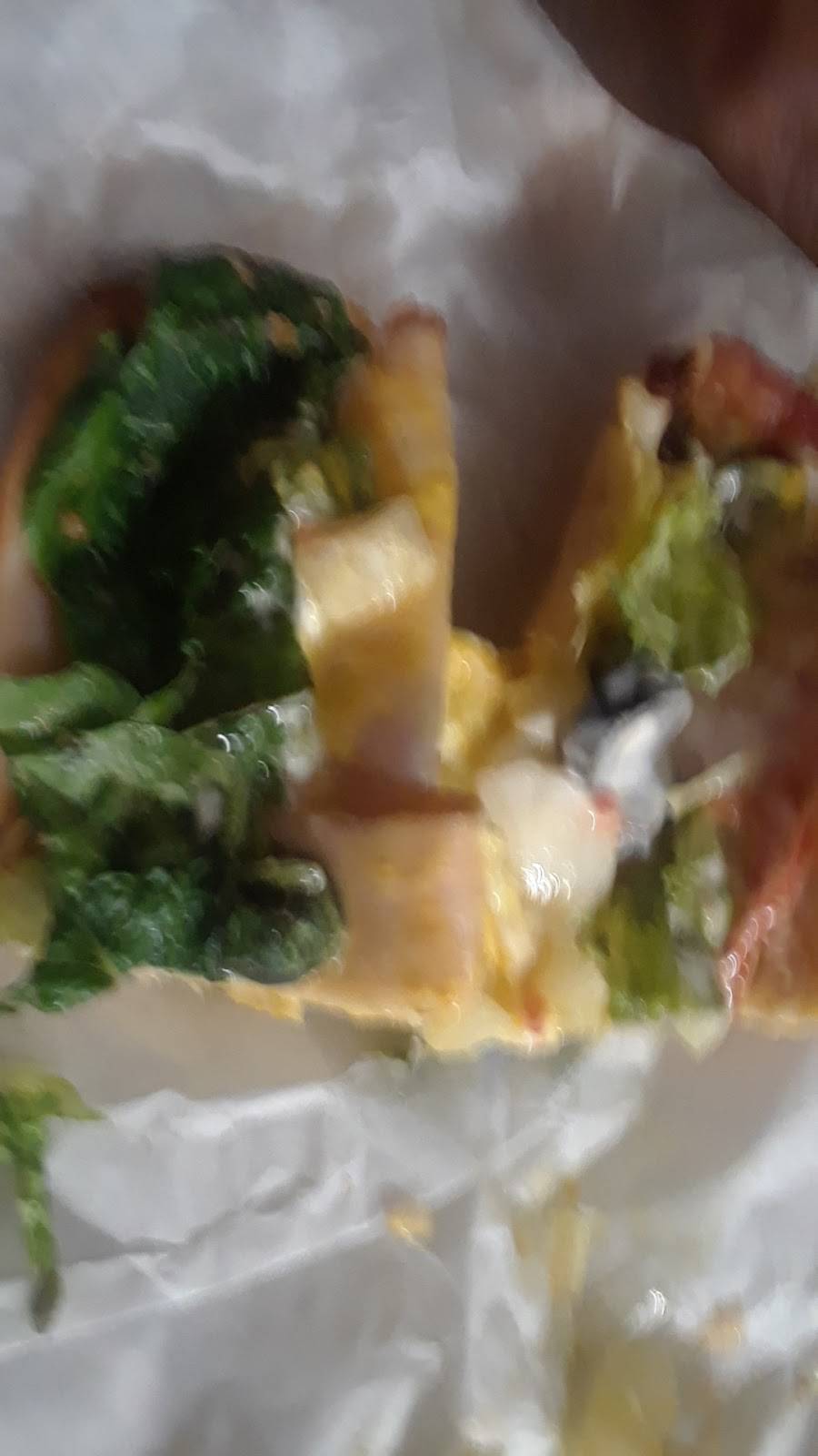 Captain Tonys Pizza & Pasta | restaurant | 135 E Ave. J, Lancaster, CA 93535, USA | 6619423000 OR +1 661-942-3000