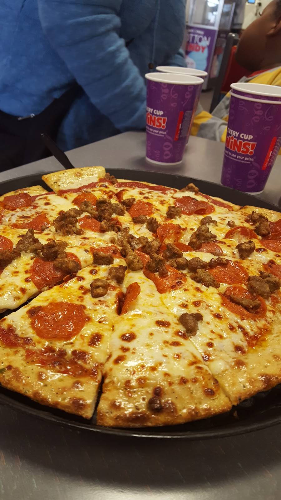 Chuck E. Cheeses | restaurant | 1701 E Empire St, Bloomington, IL 61704, USA | 3096642982 OR +1 309-664-2982