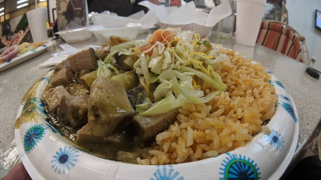 La Familia | restaurant | 210 McClellan St, Joint Base Pearl Harbor-Hickam, HI 96853, USA | 8084229987 OR +1 808-422-9987