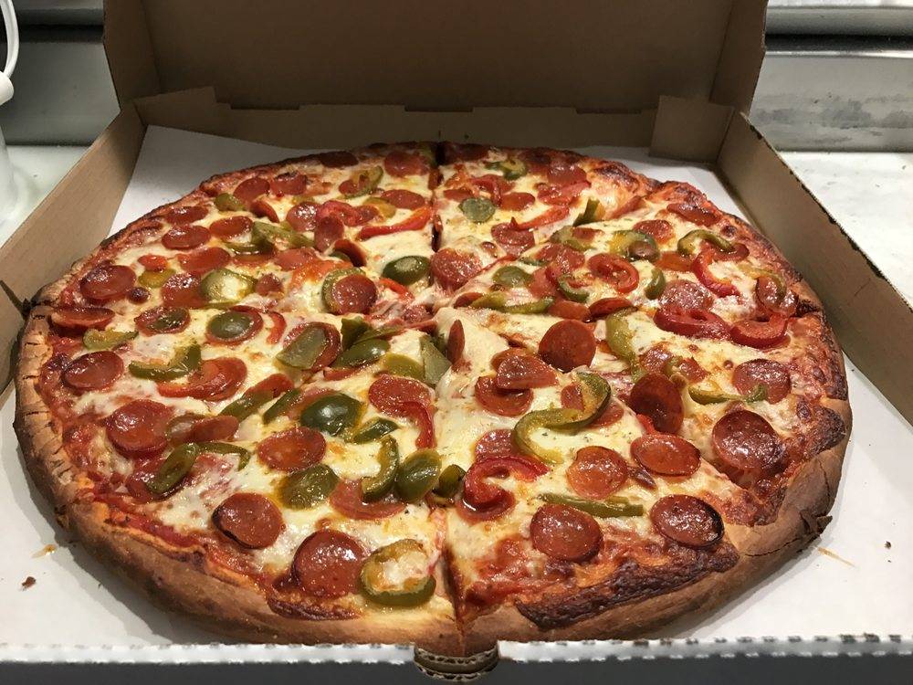 Joes Pizza By The Sea | restaurant | 87-14 Rockaway Beach Blvd, Far Rockaway, NY 11693, USA | 7183180600 OR +1 718-318-0600