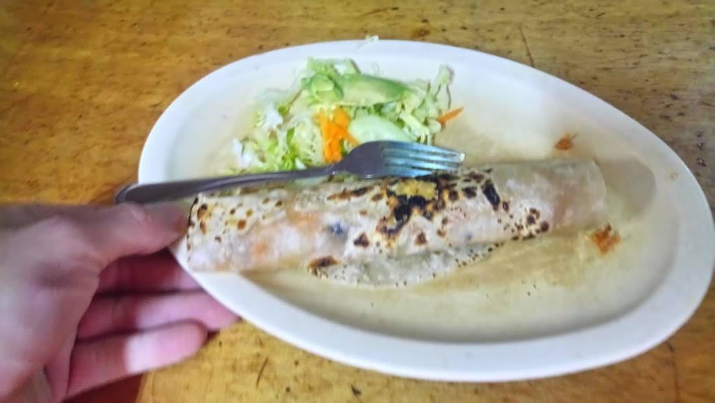 El Tejabán Cenaduria | restaurant | Calle Diez 470_A, Zona Centro, 22800 Ensenada, B.C., Mexico | 016461759510 OR +52 646 175 9510