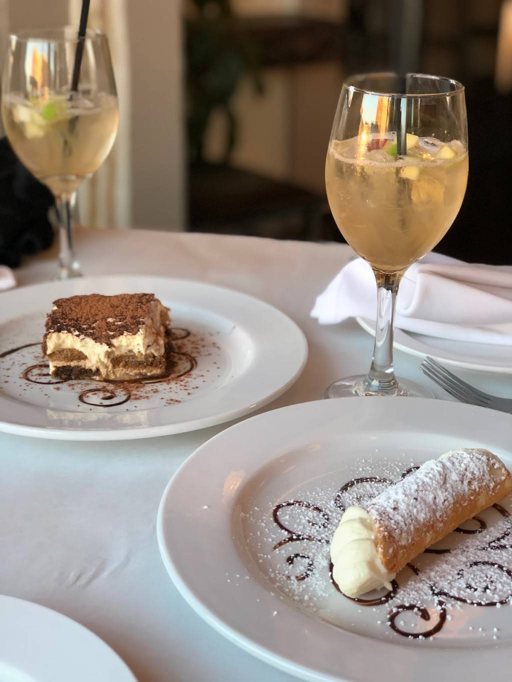 Antique Table Restaurant | restaurant | 26 Congress St, Salem, MA 01970, USA | 9785941538 OR +1 978-594-1538