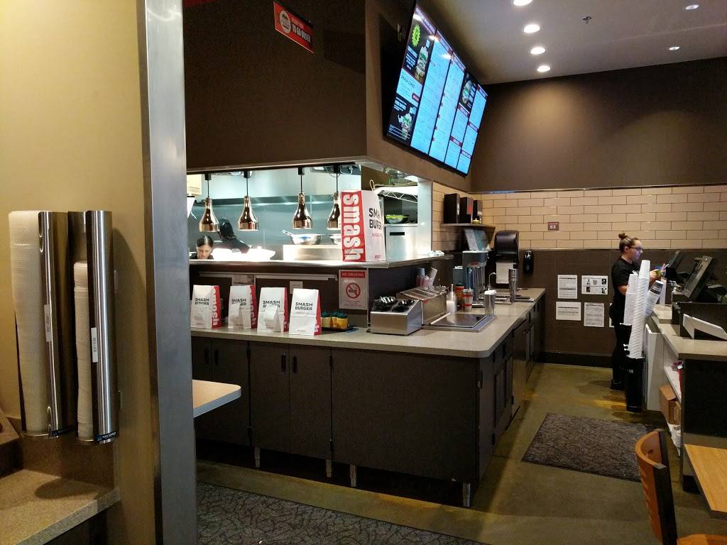 Smashburger | restaurant | 1094 N Colony St, Wallingford, CT 06492, USA | 2037418750 OR +1 203-741-8750