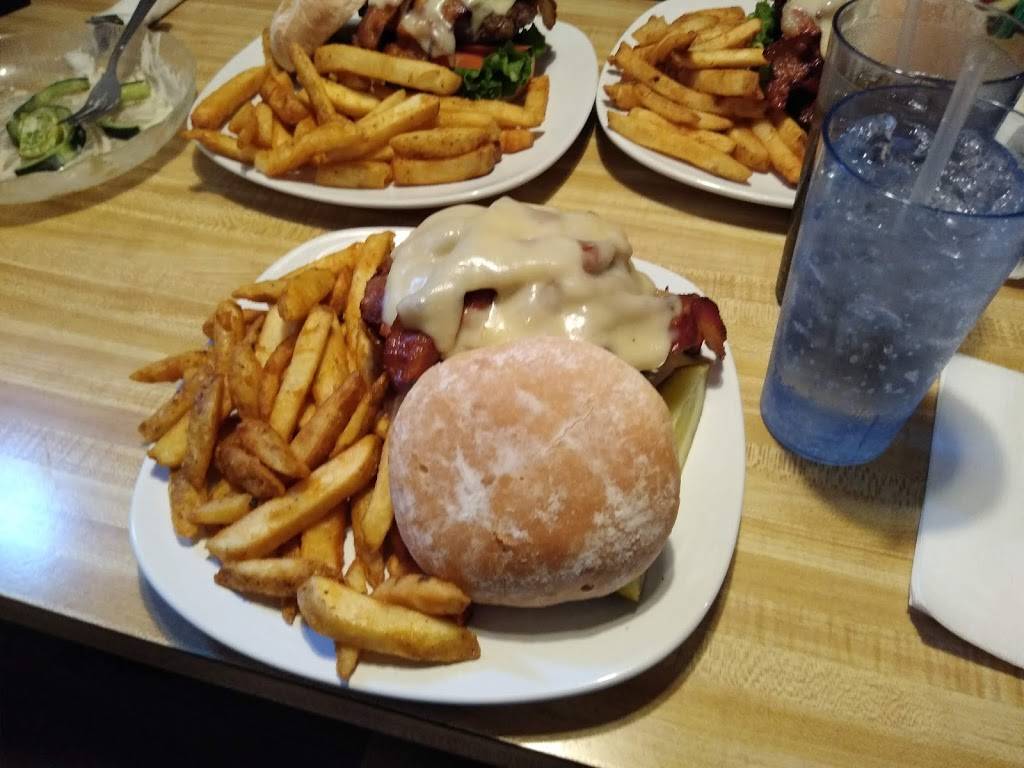 Fathers | restaurant | 7079 US-5, Bellows Falls, VT 05101, USA | 8024633909 OR +1 802-463-3909