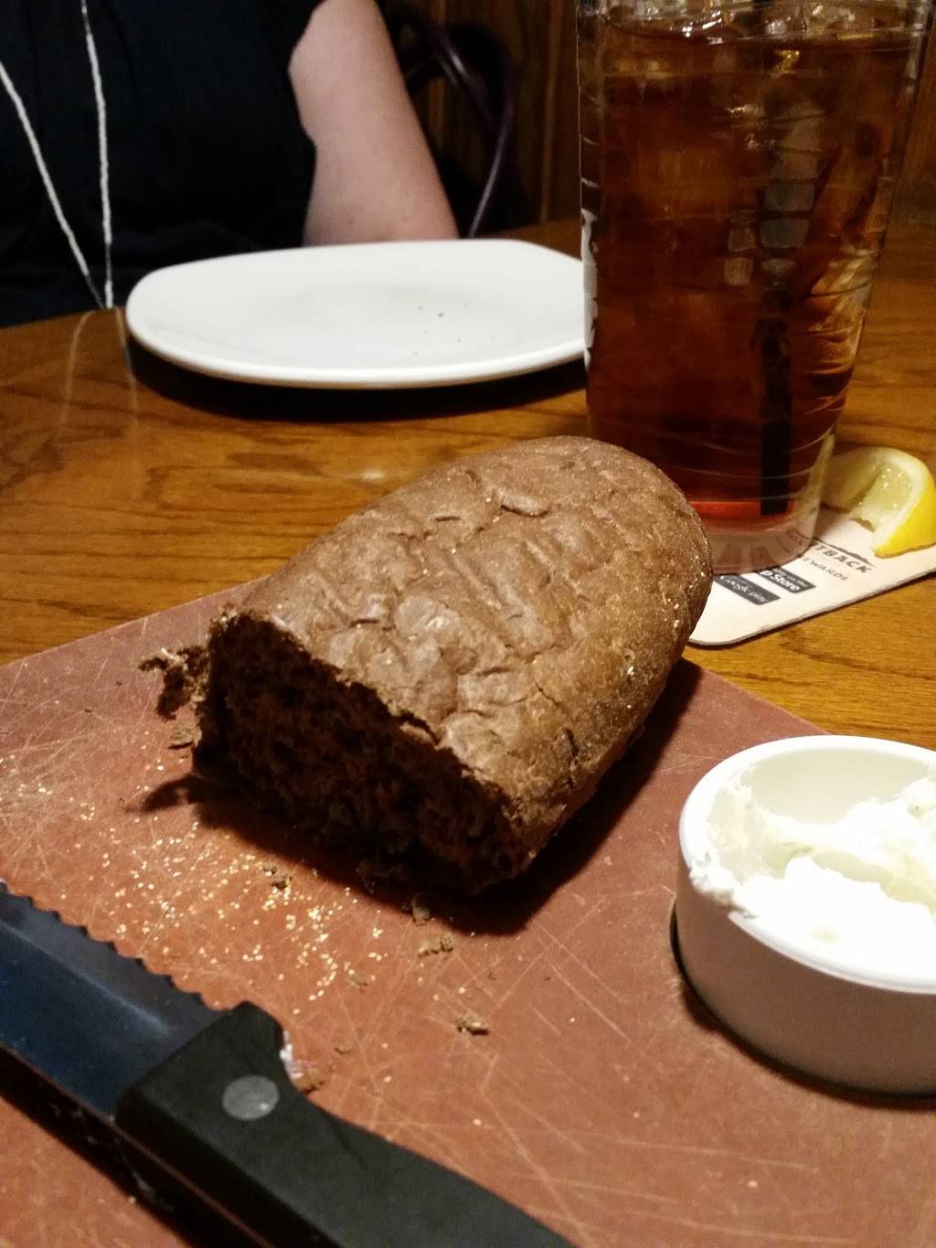 Outback Steakhouse | meal takeaway | 2240 W Ina Rd, Tucson, AZ 85741, USA | 5202007400 OR +1 520-200-7400