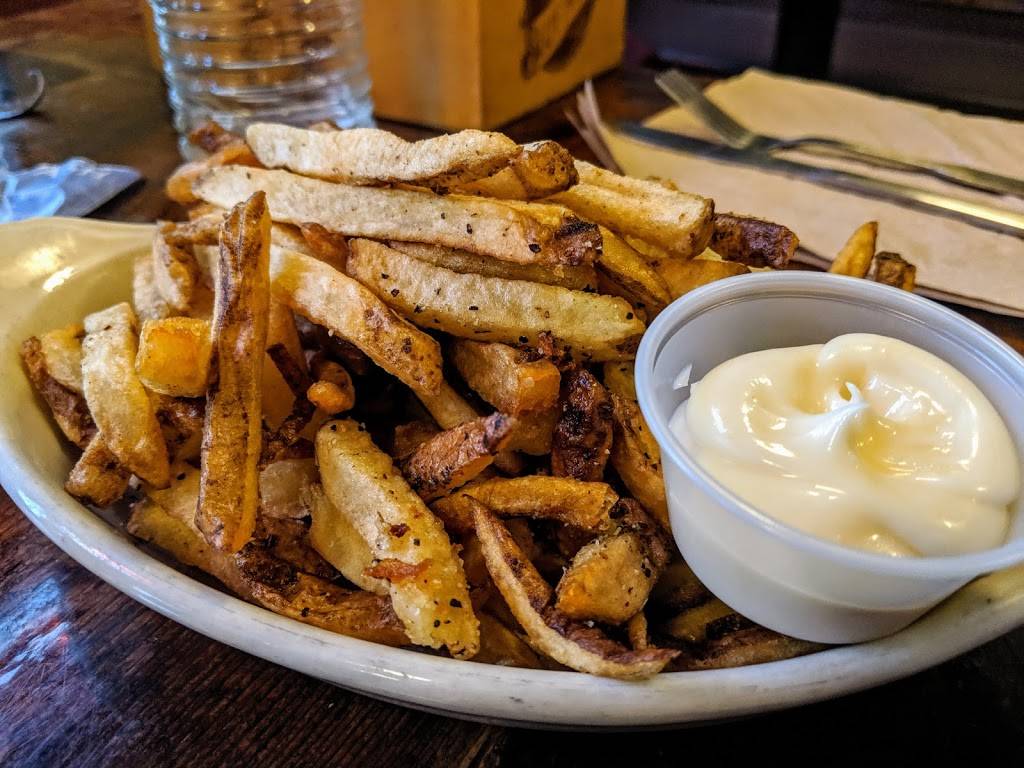 Oak | restaurant | 3019 Beacon Ave S, Seattle, WA 98144, USA | 2065357070 OR +1 206-535-7070