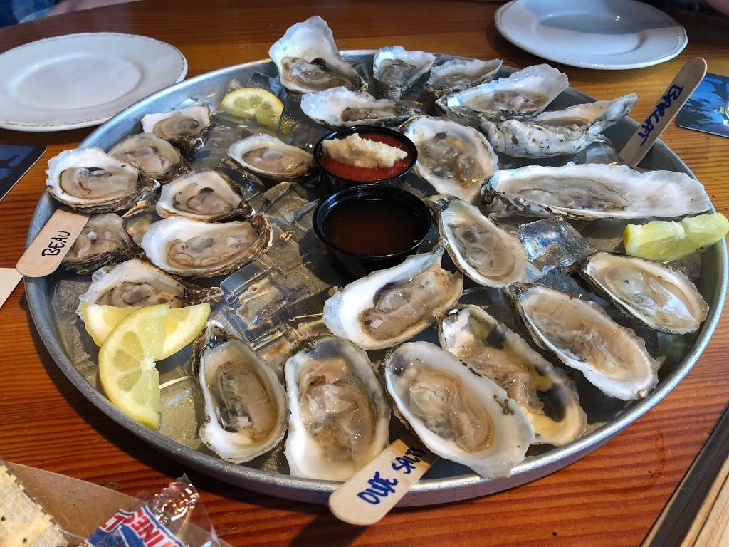 Growlers Pourhouse | restaurant | 3120 N Davidson St, Charlotte, NC 28205, USA | 7049106566 OR +1 704-910-6566