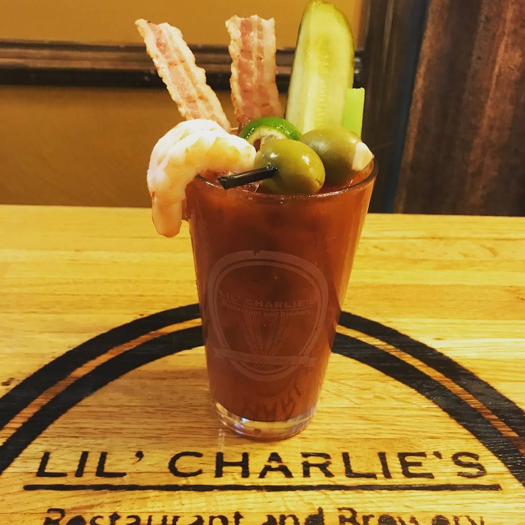 LiL Charlies Restaurant & Brewery | restaurant | 504 East E Pearl St, Batesville, IN 47006, USA | 8129346392 OR +1 812-934-6392