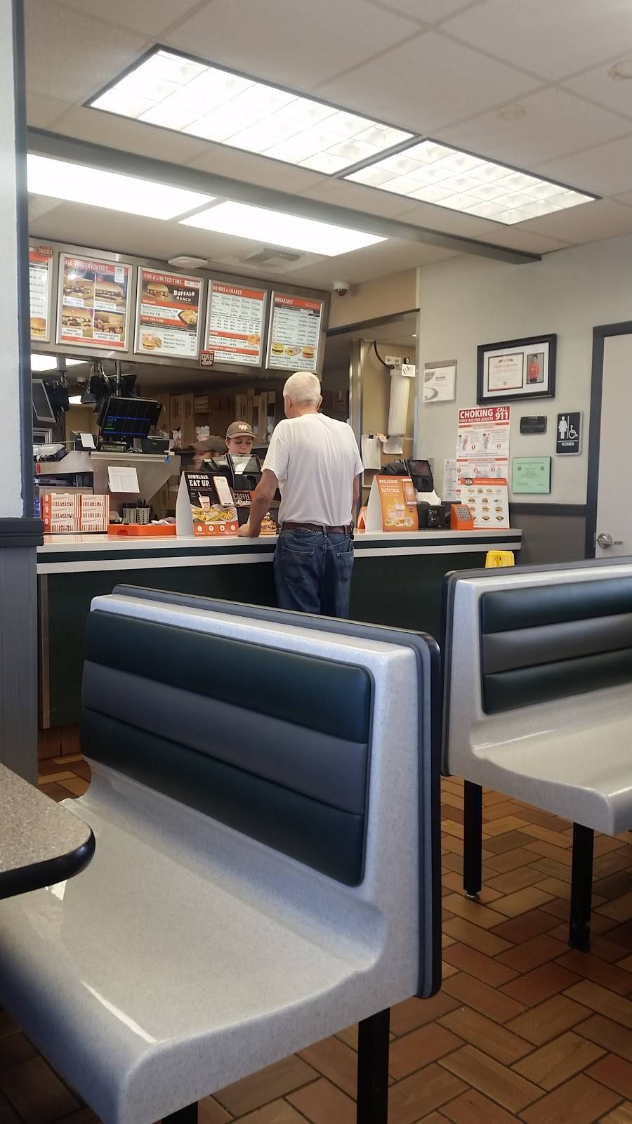 Whataburger | restaurant | 321 Hwy 181, Taft, TX 78390, USA | 3615283531 OR +1 361-528-3531